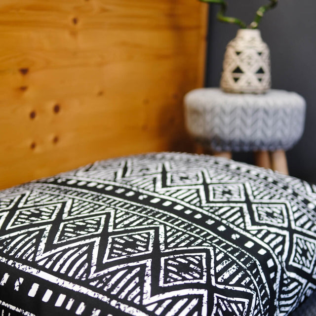 wild barks black boho dog bed