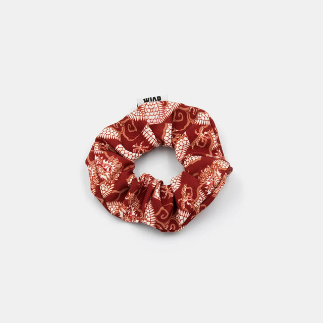 wild barks dragon scrunchy