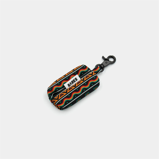 wild barks jamaica poop bag holder